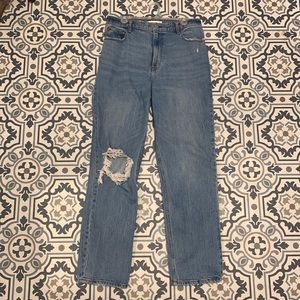 31 Long Abercrombie & Fitch The 90’s Straight Ultra High Rise
